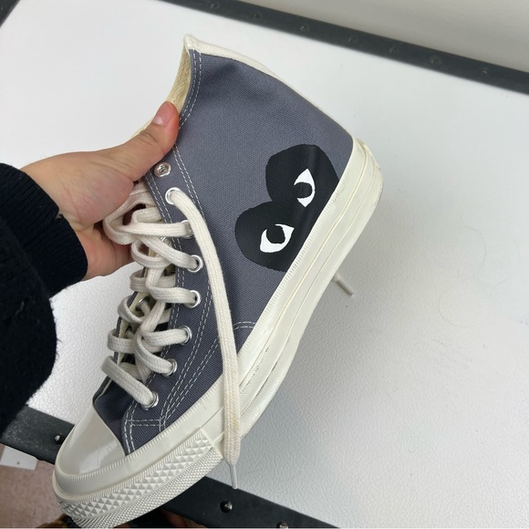 Converse x Comme des Garçons PLAY Chuck 70, women’s 9 / mens 7 - Picture 2 of 12